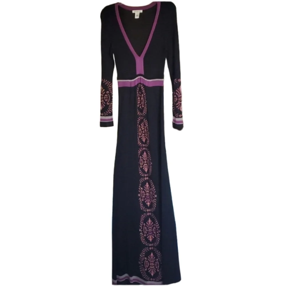 Arden B Womans Rayon Sweater Maxi Dress in Black and Purple Size Small‎